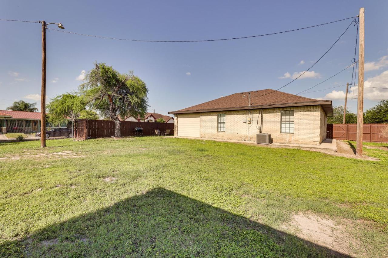 San Juan Home With Spacious Backyard Near Border! Exterior photo